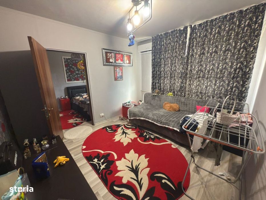 Garsoniera semidecomandata, 34,41 mp, Zona Piata Valea Rosie