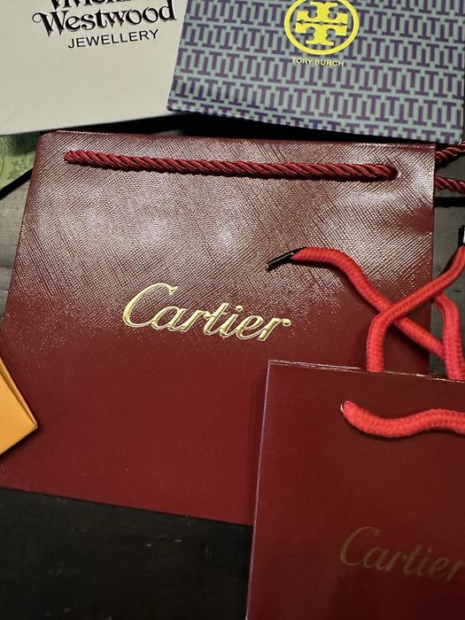 Луксозни подаръчни торбички и паучове