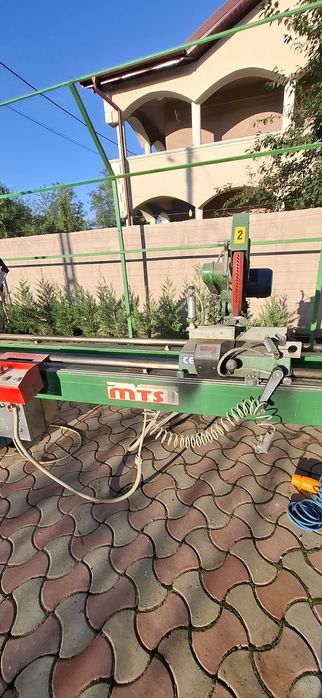 Masina de tăiat la 2 capete