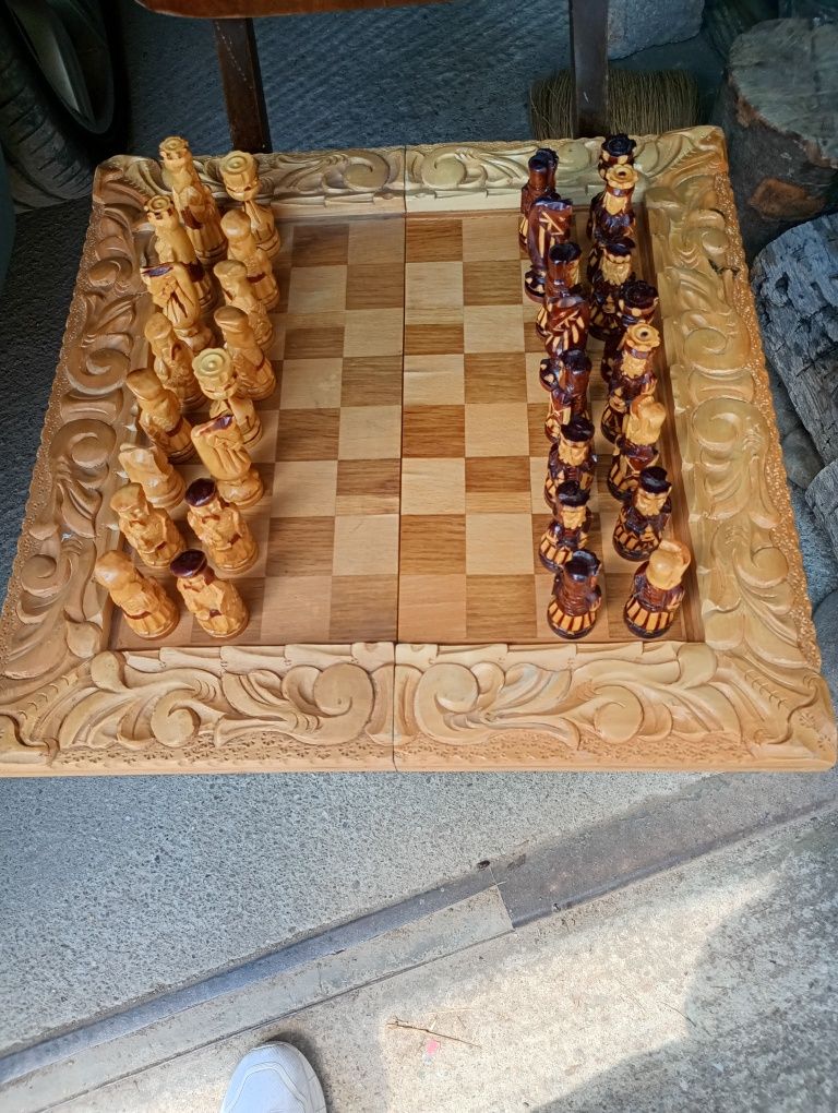 Tabla șah lucrata manual