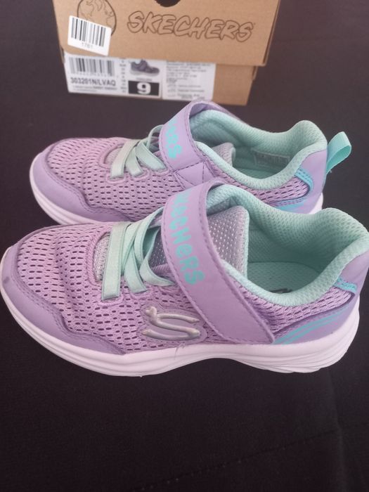 Маратонки за момиче