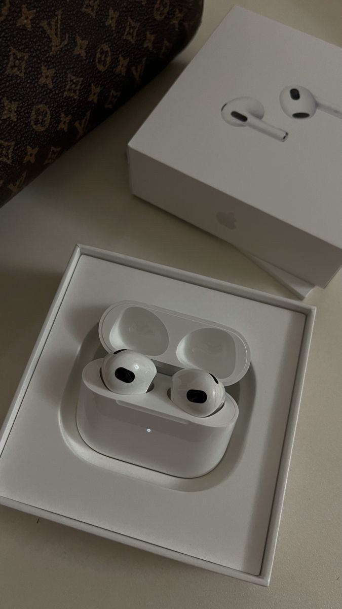 Airpods, беспроводные наушники