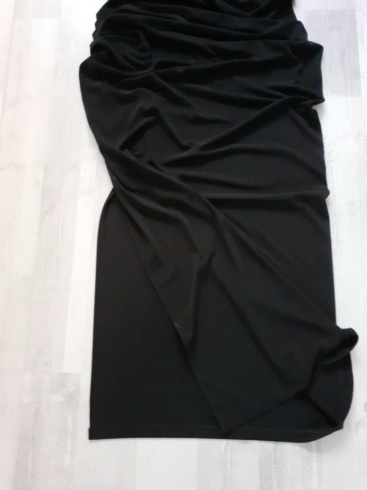 Rochie neagra lunga