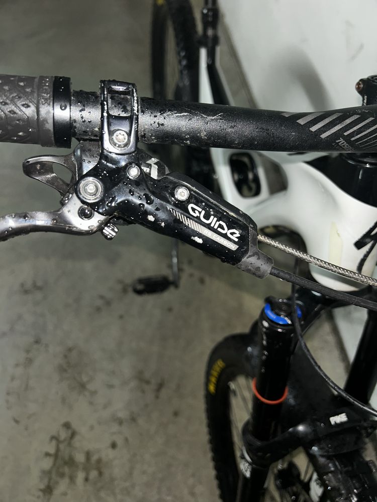 Specialized enduro