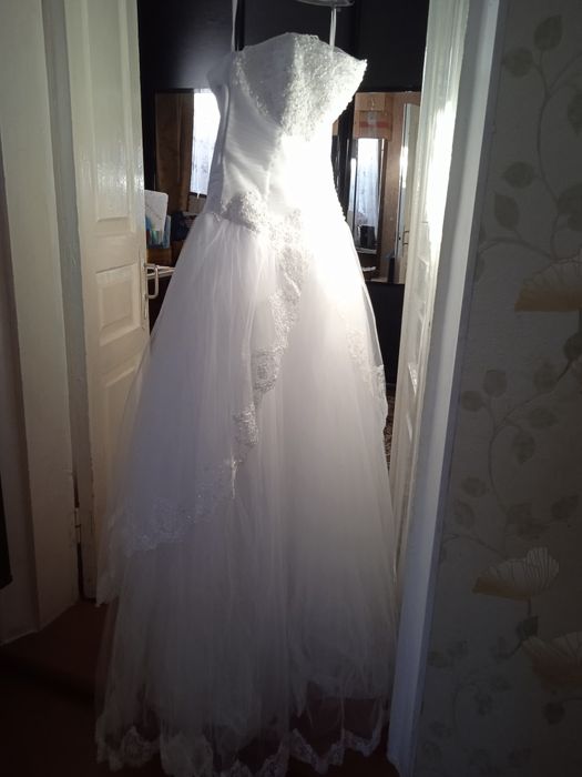 Свадебное платье размер 44 рост 3