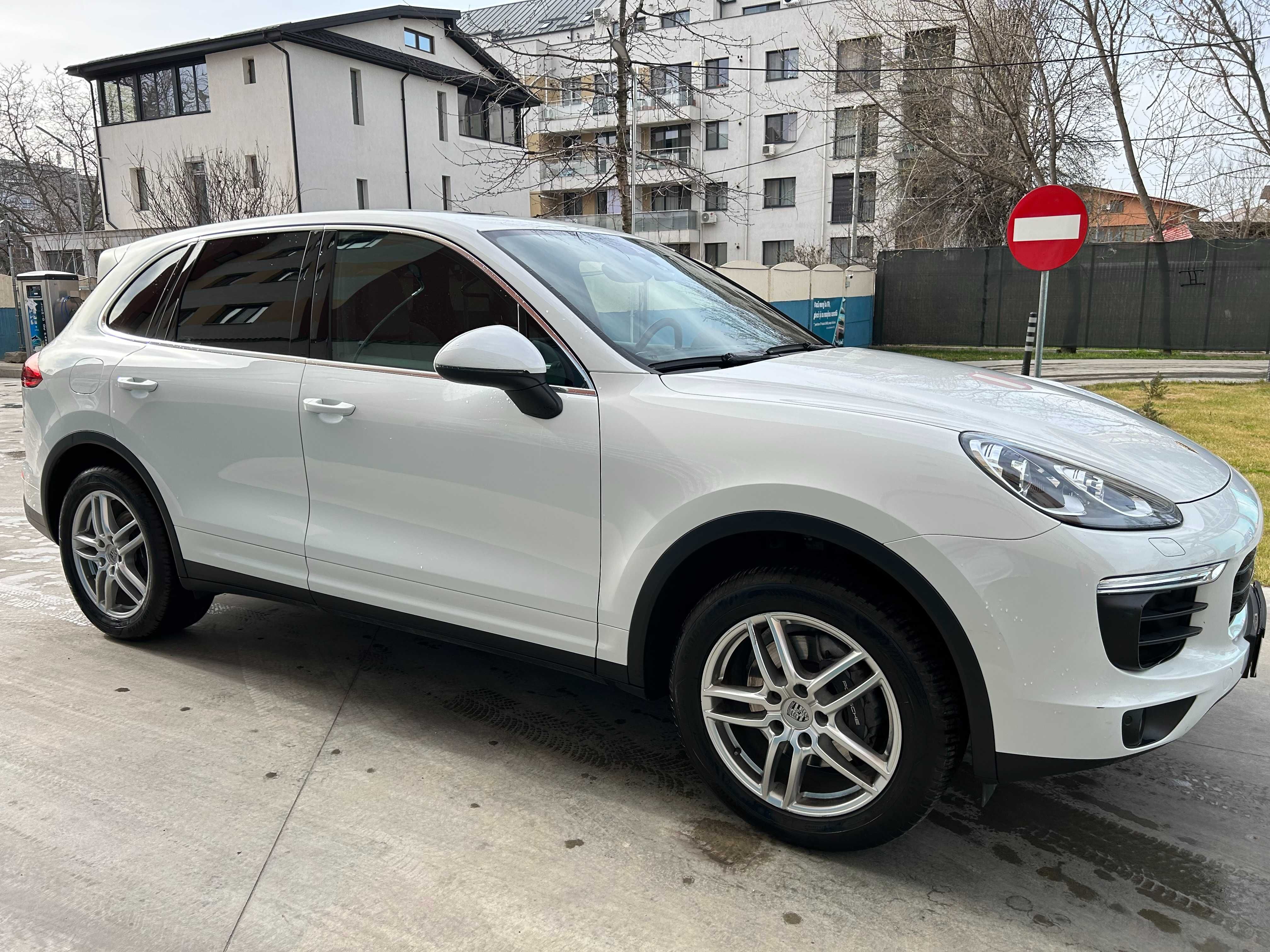 Porsche Cayenne An 2016 3.0 D 262cp 85.000 km REALI!! Unic proprietar!