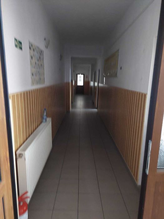 De închiriat Etaj 3,  Râmnicu Vâlcea, Str. Iancu Popp nr. 3