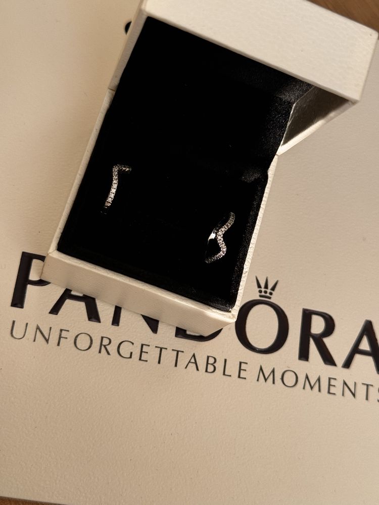 Пандора обеци Pandora