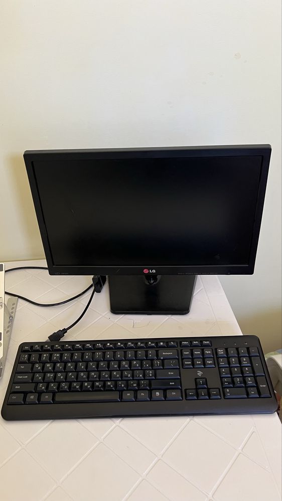 Monitor sotiladi