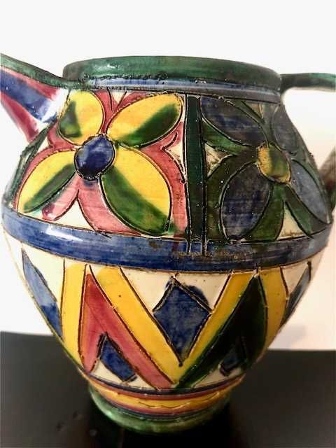 Ceramica veche din Italia, vas/cana.