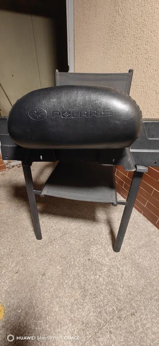 Vând spătar Scaun ATV  Polaris
