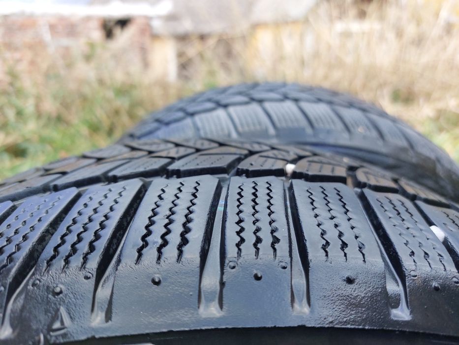 Cauciucuri Firestone WINTERHAWK 3 235/45 R17
