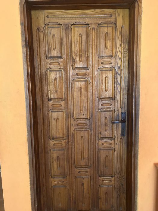 Vand usa lemn interior , esenta castan