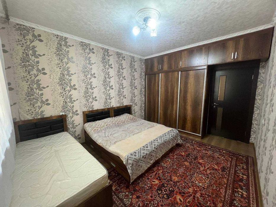 Срочно продается квартира 4х комнат 66 поликленика