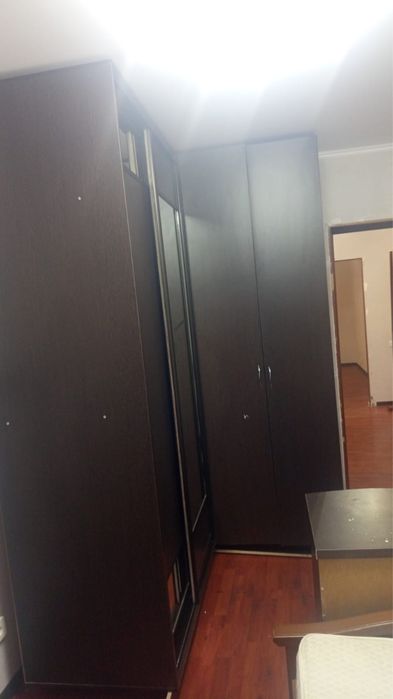 Продается шкаф-купе в спальню*