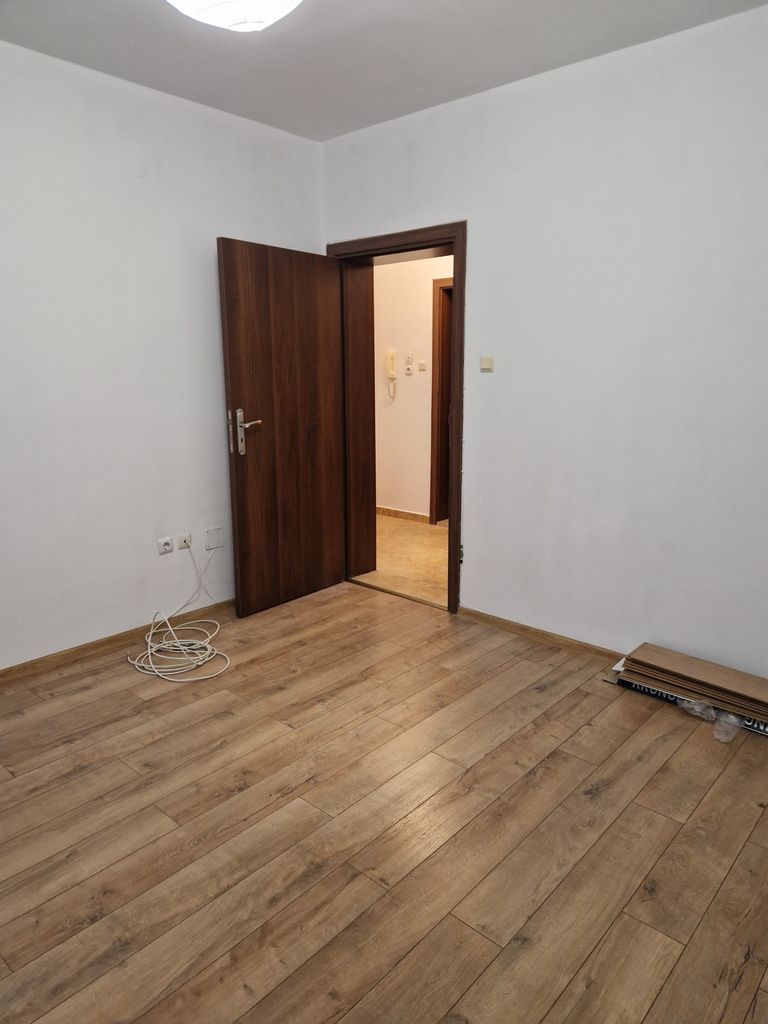 Дава се под наем Двустаен апартамент в Варна, Конфуто - 48 кв.м за 306 € - Снимка #8