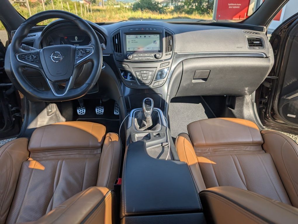 Opel Insignia 2.0 CDTI 4x4 170cp