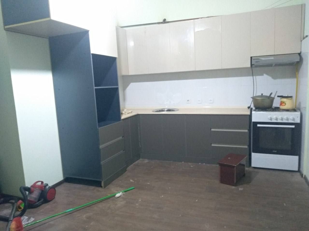 Mebel xizmatlari hamma turdagi yasab ernatib beramiz