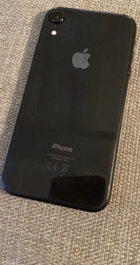 IPHONE 7 — 128gb