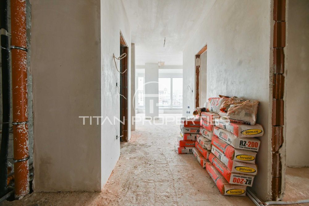 Тристаен , за продажба , кв.Кръстова вада