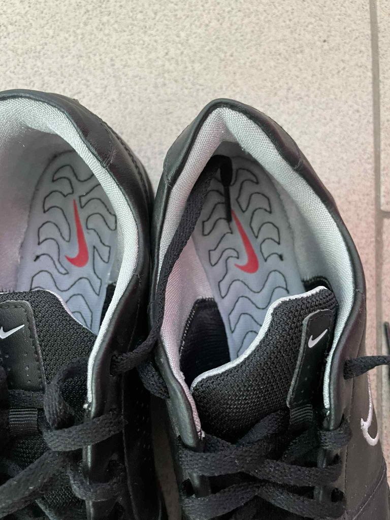 Nike  40   номер