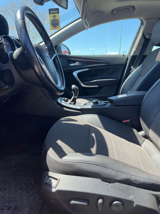 Opel Insignia 1.8 benzină + GPL