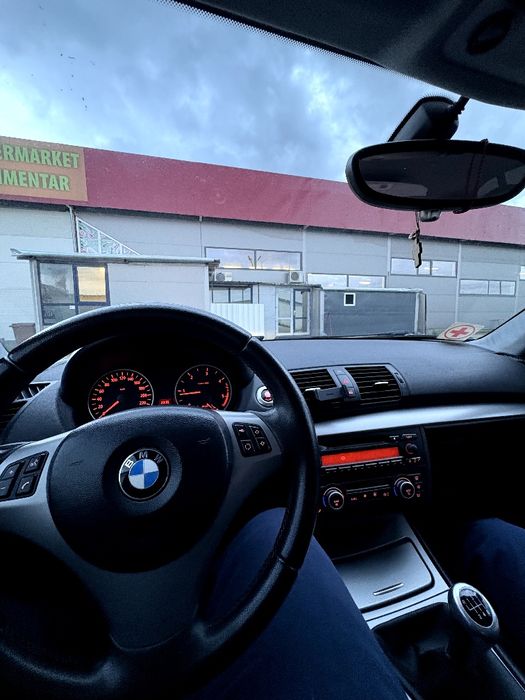 Vând BMW E87 118d (M47)