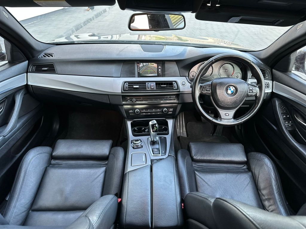 Dezmembrez bmw f10 2011 n47 184 cp M-PACHET Automat