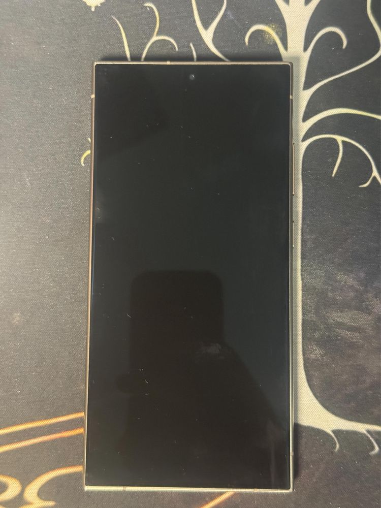 Чисто нов! Samsung Galaxy S24 Ultra 5G 256 GB