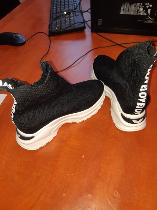 Ghete tip soseta negre