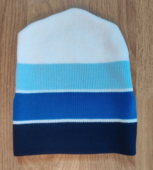 Fes de băiat pentru toamnă-iarnă-primăvară