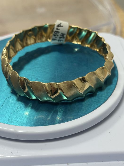 Златна гривна дамска