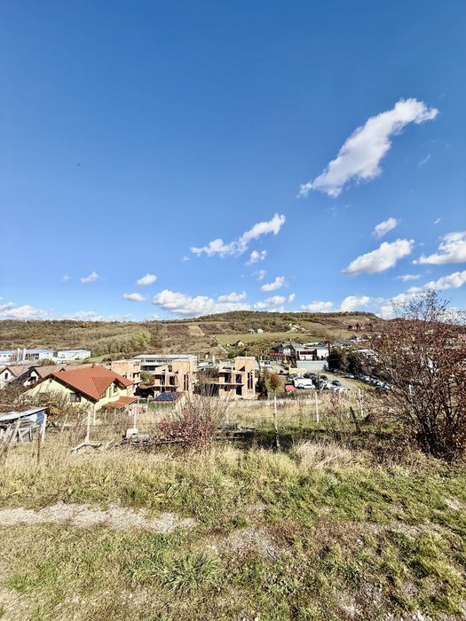 Teren Corunca/intravilan/utilitati pe teren