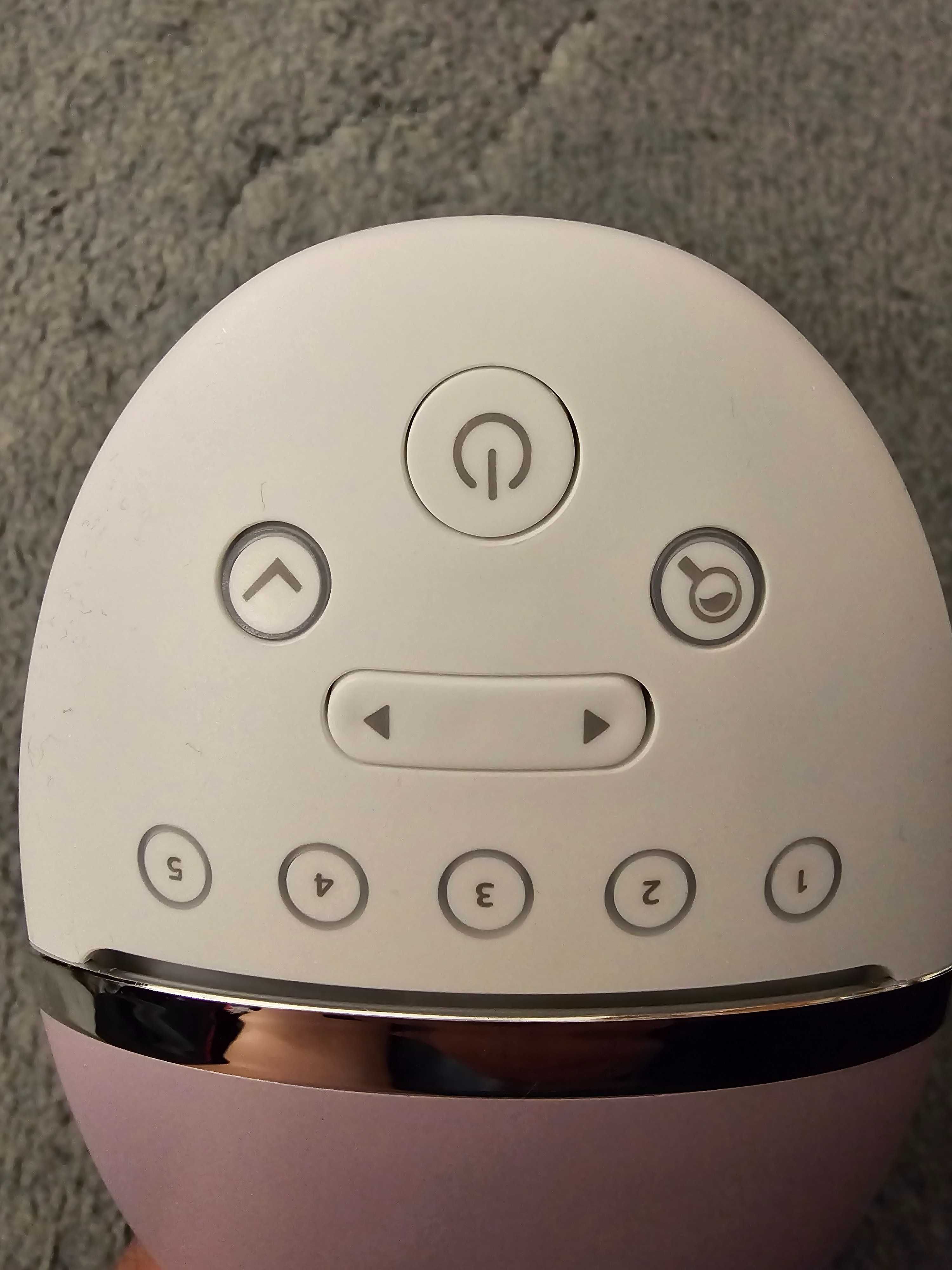 Epilator IPL PHILIPS Lumea Prestige Seria 8000 BRI947/00