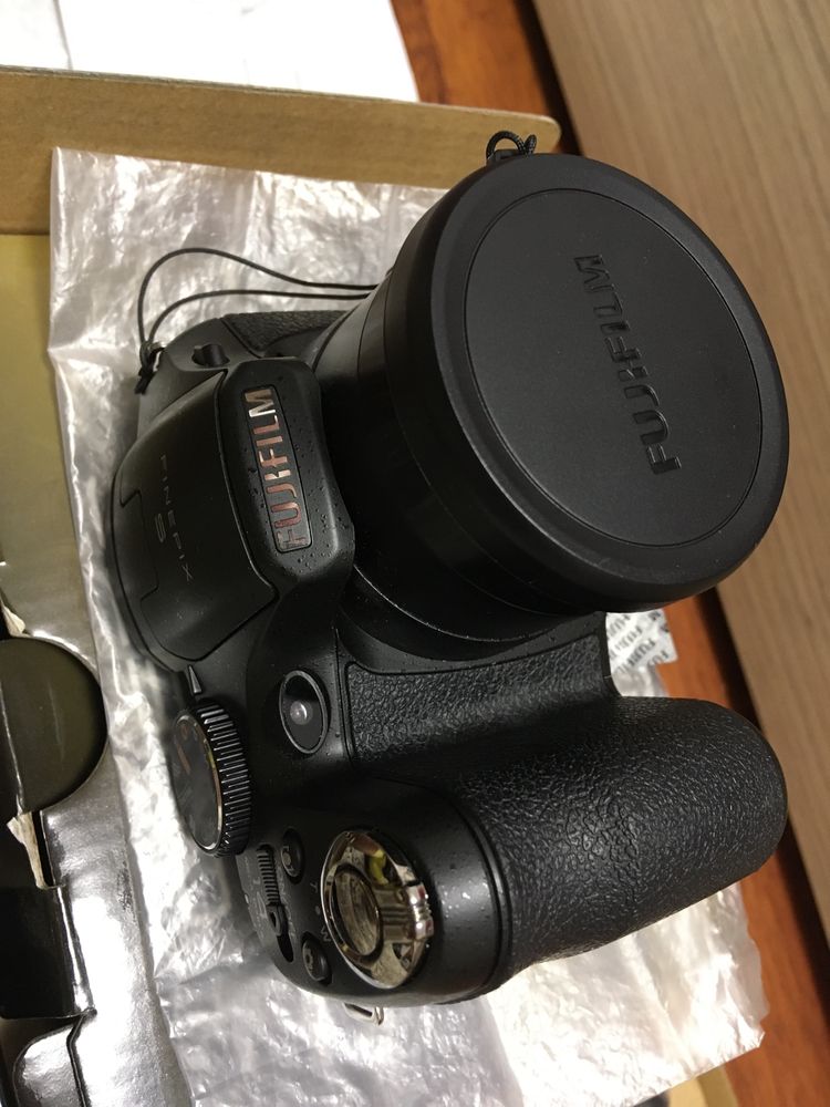 Aparat foto digital Fujifilm FinePix S2950, 14MP, Black
