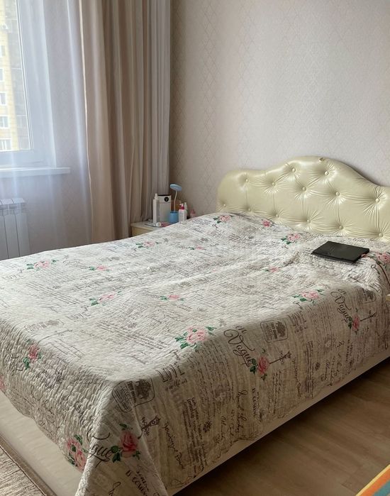 Продам кровать 200*160 без матраса