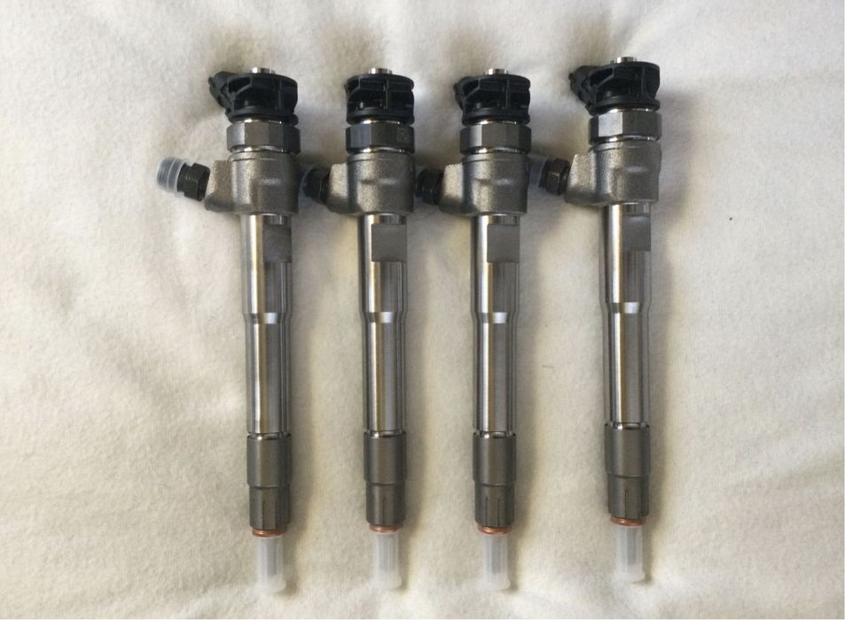 Injector injectoare renault trafic 3 , talisman 2.0 dci 0445110939