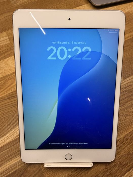 iPad mini 5 (64GB) – Отлично състояние, iPadOS 18!