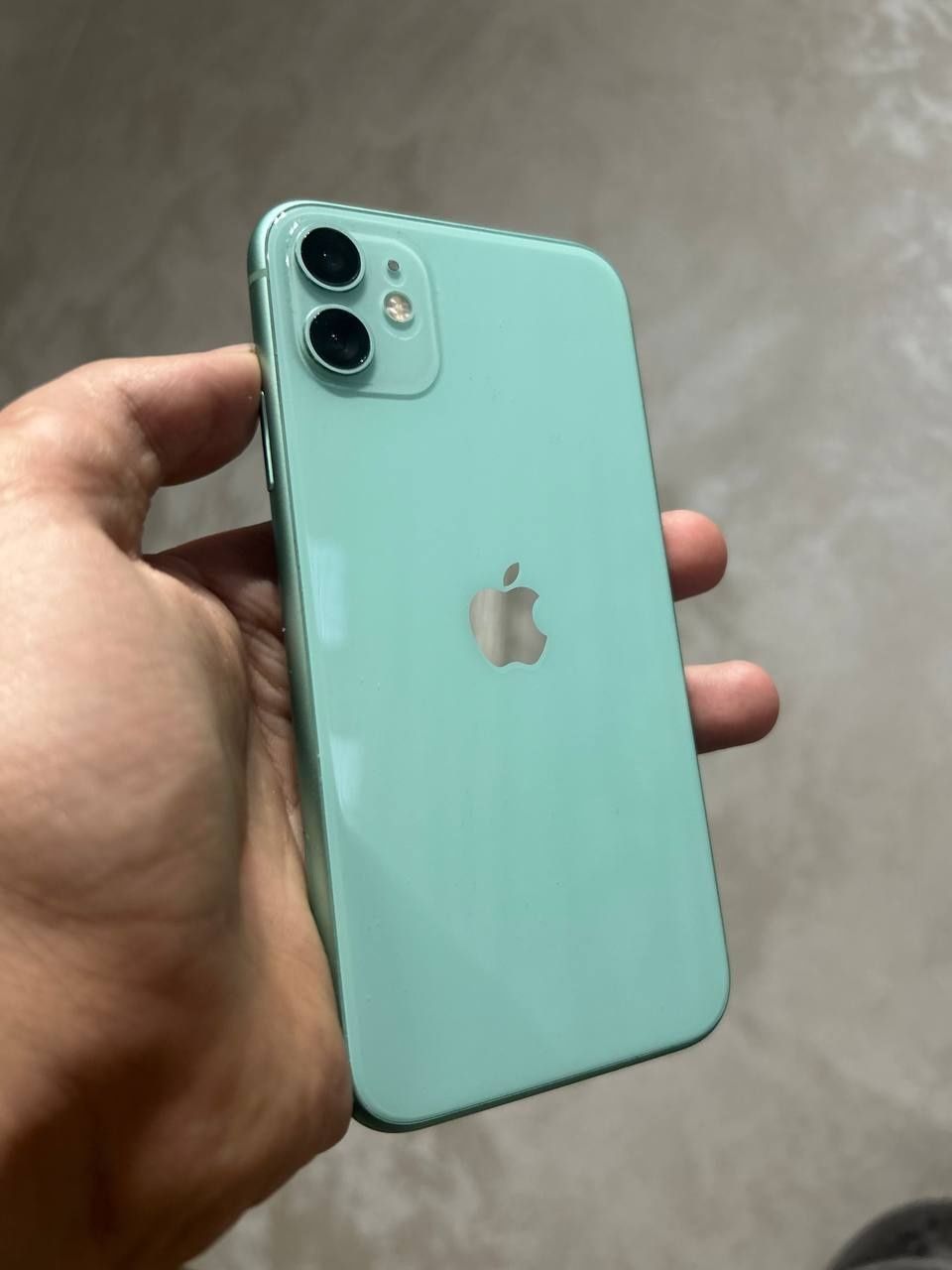 iPhone 11 128GB(В идеальном состоянии)