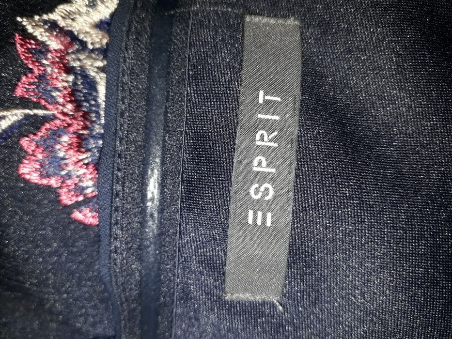 Елегантна рокля Еsprit.