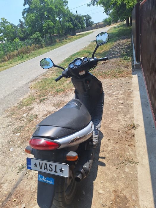 Scuter Suzuki Katana
