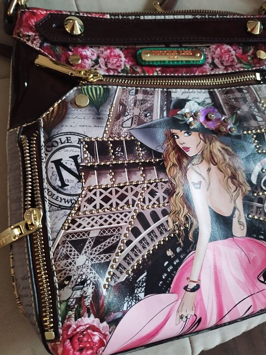 НОВА Nicole lee чанта