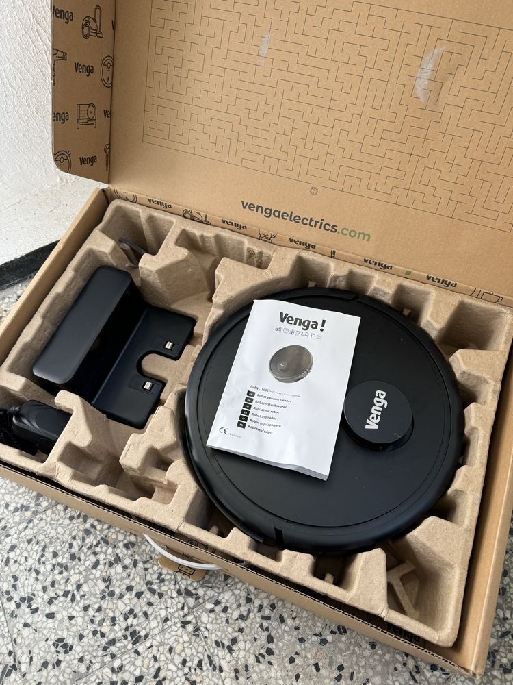 Прахосмукачка Робот Venga RVC 3002 BK, Сухо + Мокро Почистване, WiFi!