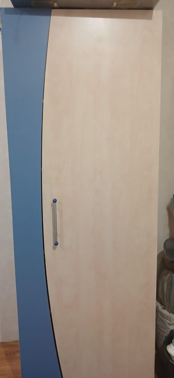 Шкаф для прихожей