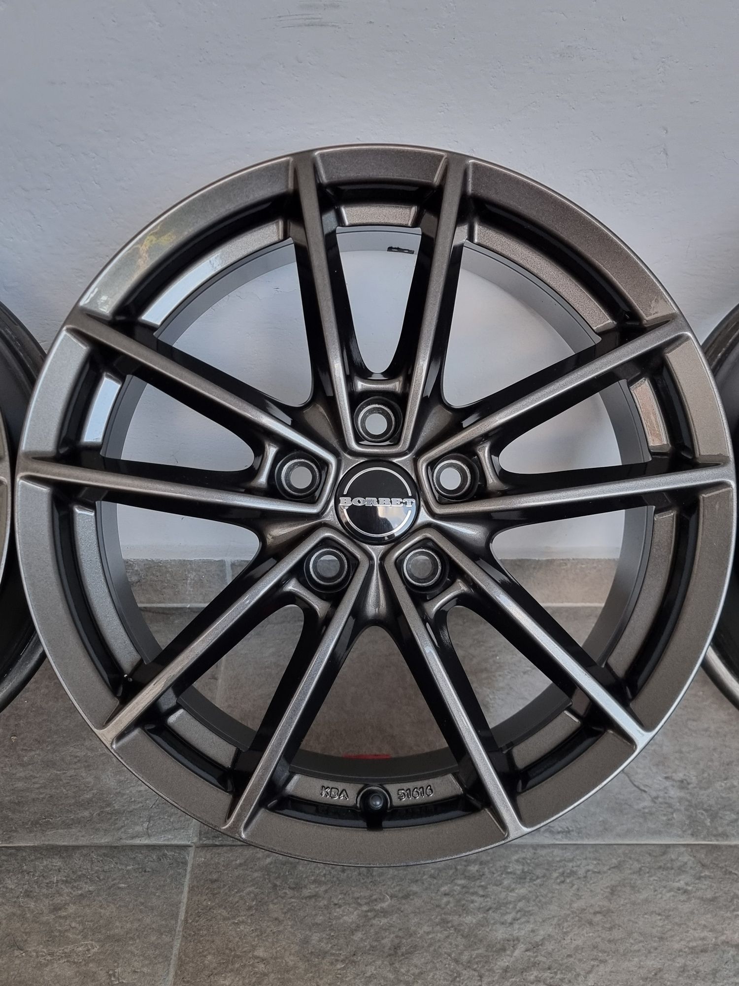 17" Джанти Borber Skoda Vw Audi Seat 5×112 7J ET40 Ф57.1