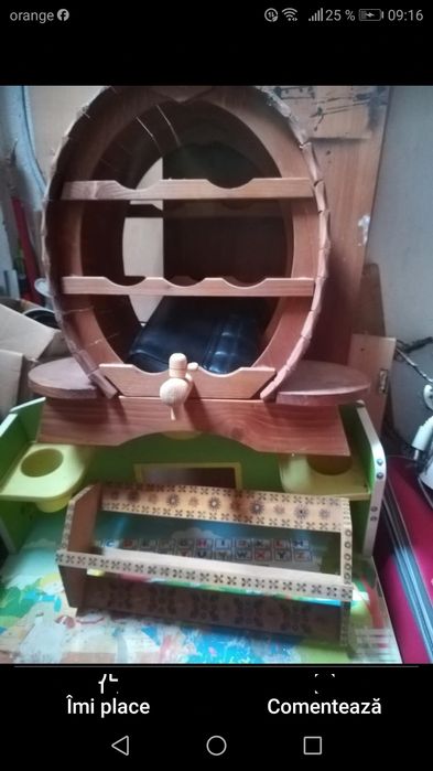 Postament pentru sticlee