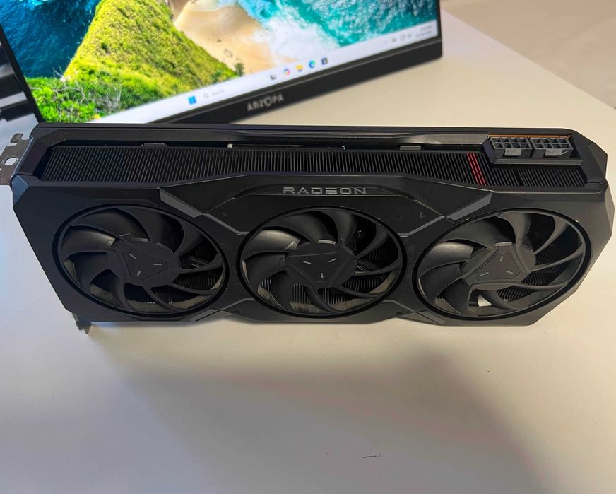 Placa video Radeon Rx 7900xt functionala 20 gb