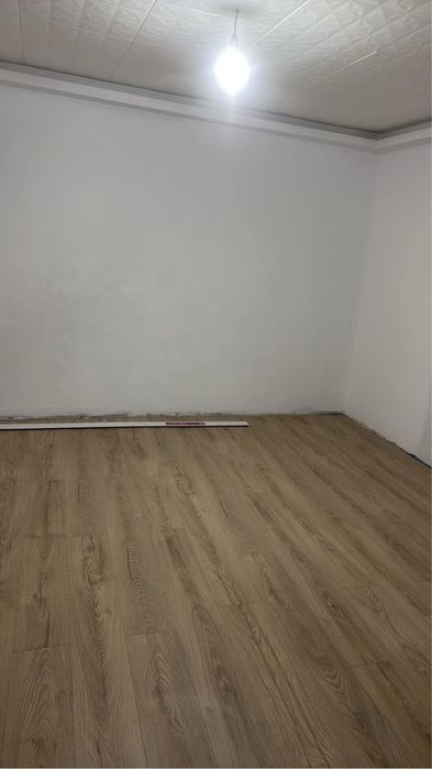 Vand parchet nou sigilat