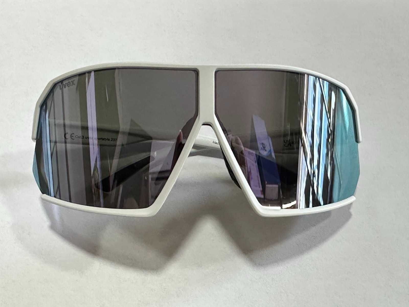 Слънчеви очила Uvex Sportstyle 237