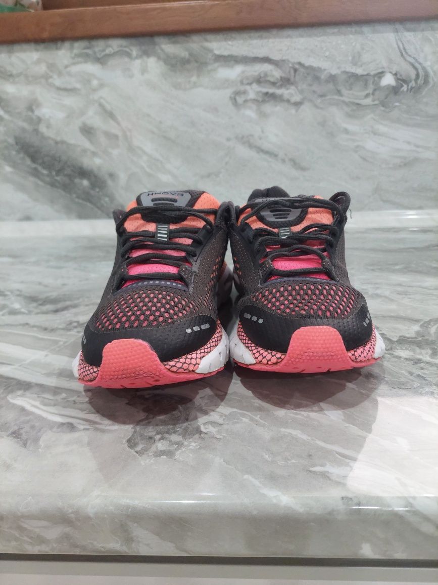 Under armour hovr infinite bluetooth